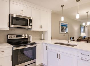 3032 Sandpiper Bay Cir APT G102, Naples, FL 34112