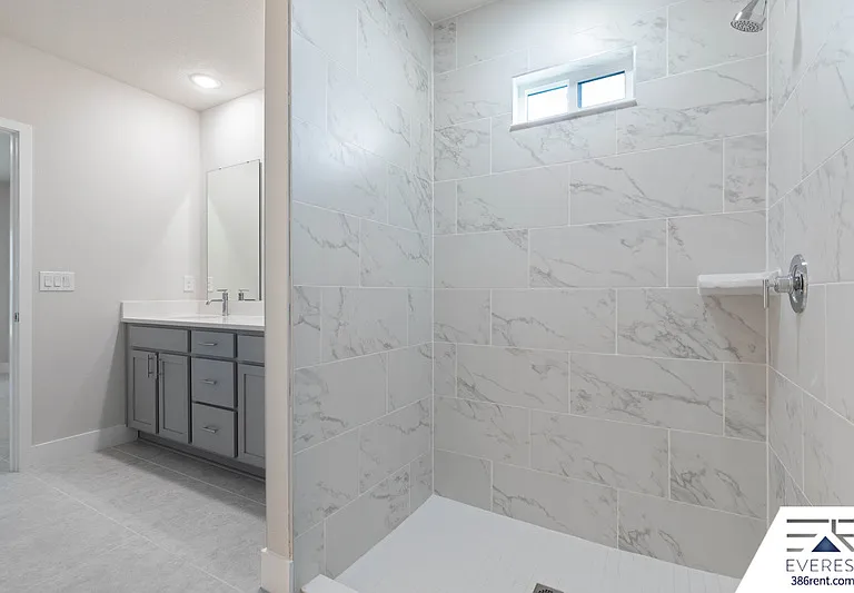12 Kaiser Pl — Photo 22