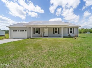 108 Cooper Rd, Richlands, NC 28574