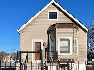 8805 S Burley Ave, Chicago, IL, 60617