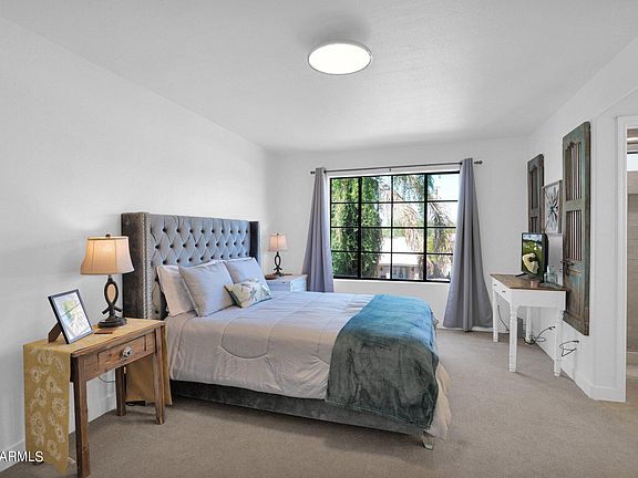 5th image of 1025 E HIGHLAND Avenue #7