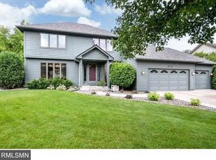 6773 Timber Crest Dr, Maple Grove, MN 55311