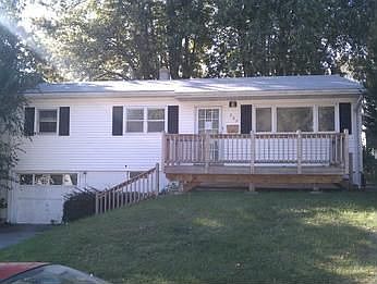 1st image of 705 W 32nd Ave