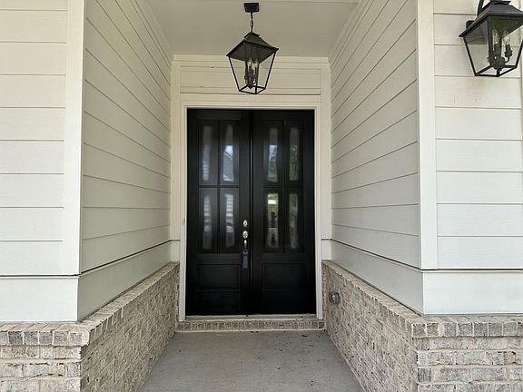 2nd image of 112 Ivey Way