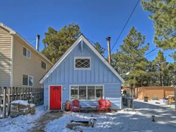 188 Wabash Ln, Sugarloaf, CA 92386