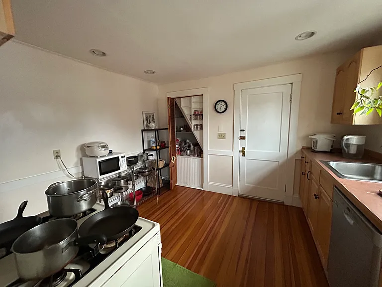 11 Sabina Way — Photo 5