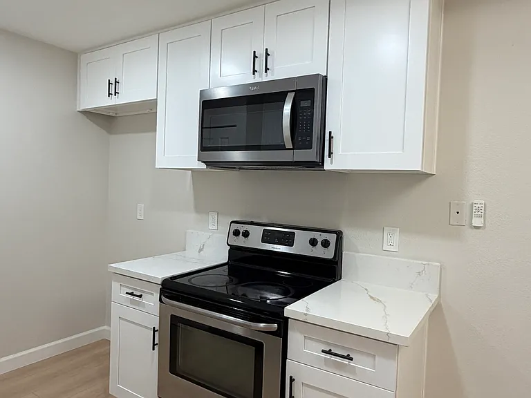 1265 Kendall Dr #412 — Photo 10