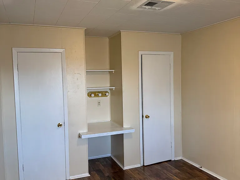1770 Ridgefield Ave #D — Photo 16