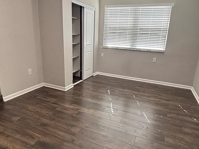 1150 Luke Ave — Photo 12