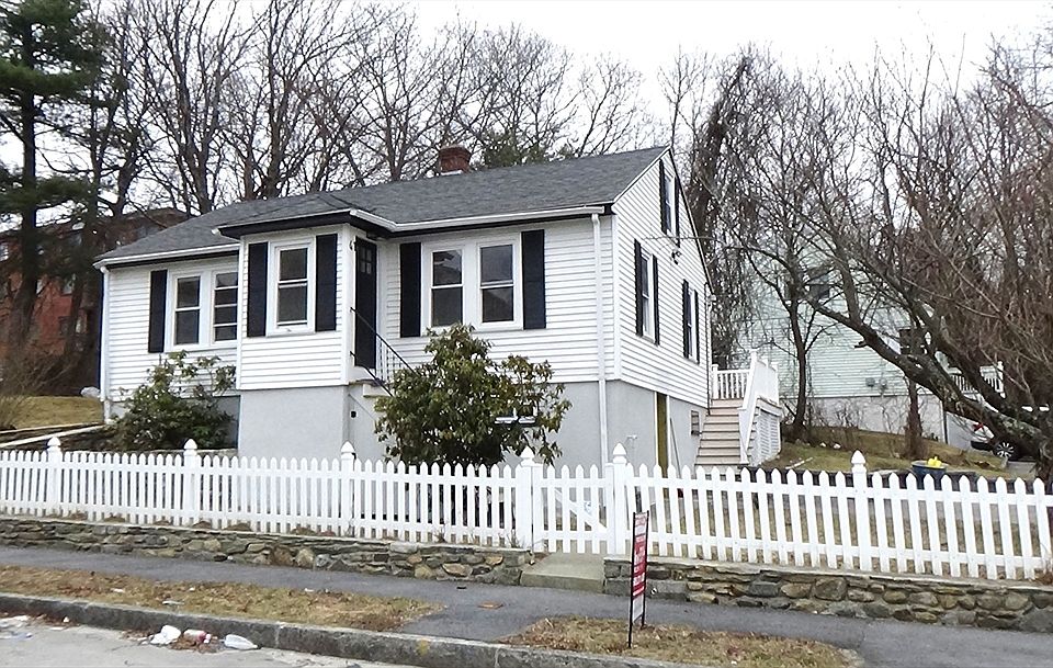 1st image of 41 Bridgeport St