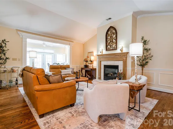 110 Columns Cir, Shelby, NC 28150