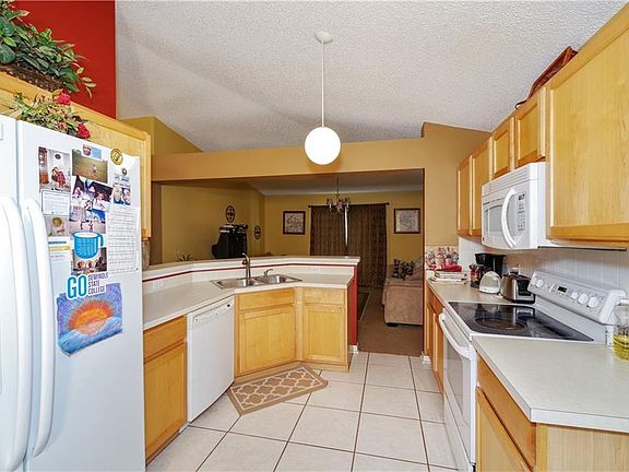 4th image of 238 Pleasant Gardens Dr