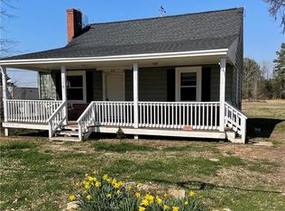 118 Perkinson Rd, Sanford, NC 27330