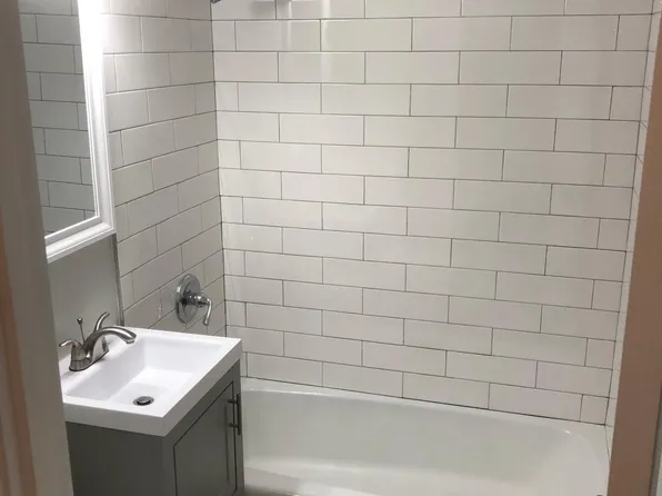 424 Great Rd APT 5, Acton, MA 01720