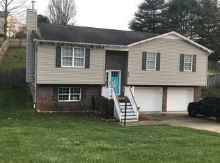 412 Neal Dr, Bluff City, TN 37618