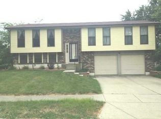 5709 Streamside Dr, Indianapolis, IN 46278