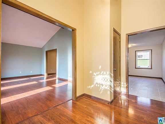 5th image of 3543 Deerfield Dr