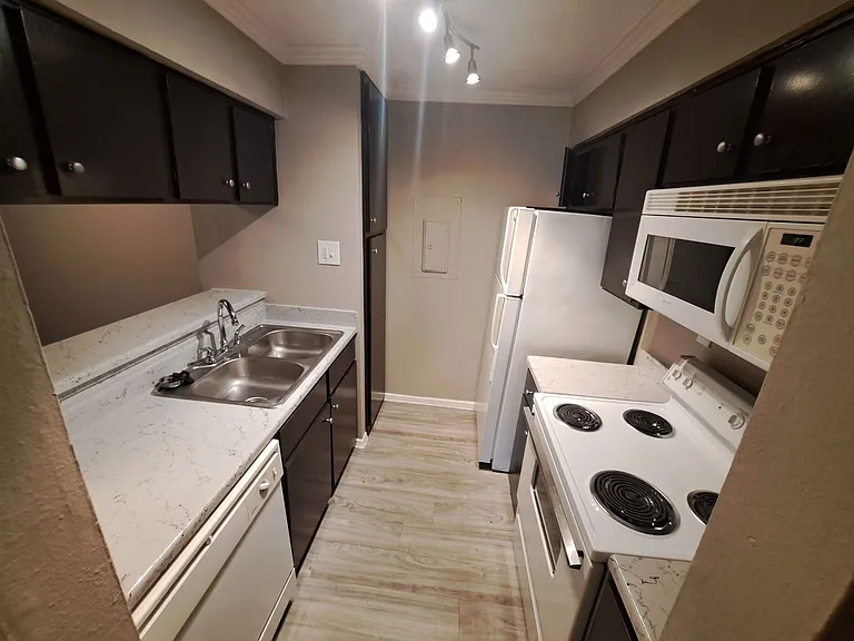 Island Bay Resort Apartments — Photo 21