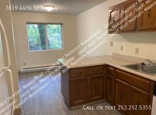 7619 44th St W APT 4, Tacoma, WA 98466