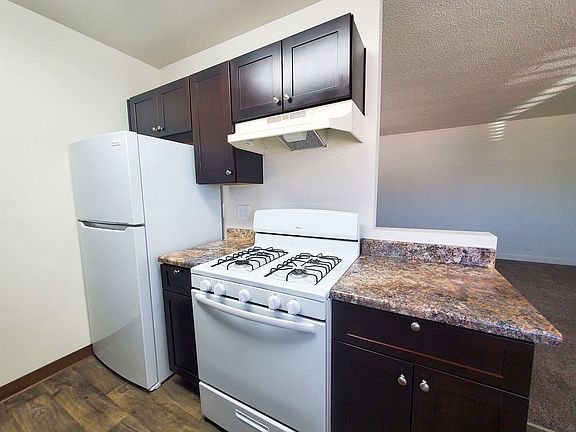 4th image of 245 S Lincoln Ave S #7