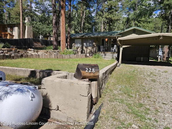 228 Fir Dr, Ruidoso, NM 88345