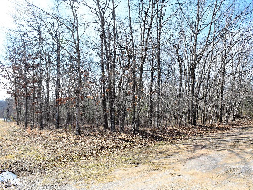 1st image of 224 Westchester Dr