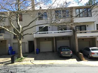 9755 Lake Shore Dr, Gaithersburg, MD 20886