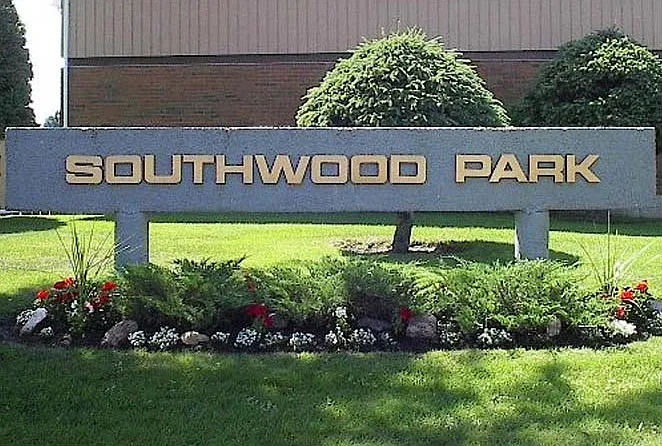 Southwood Park — Photo 2