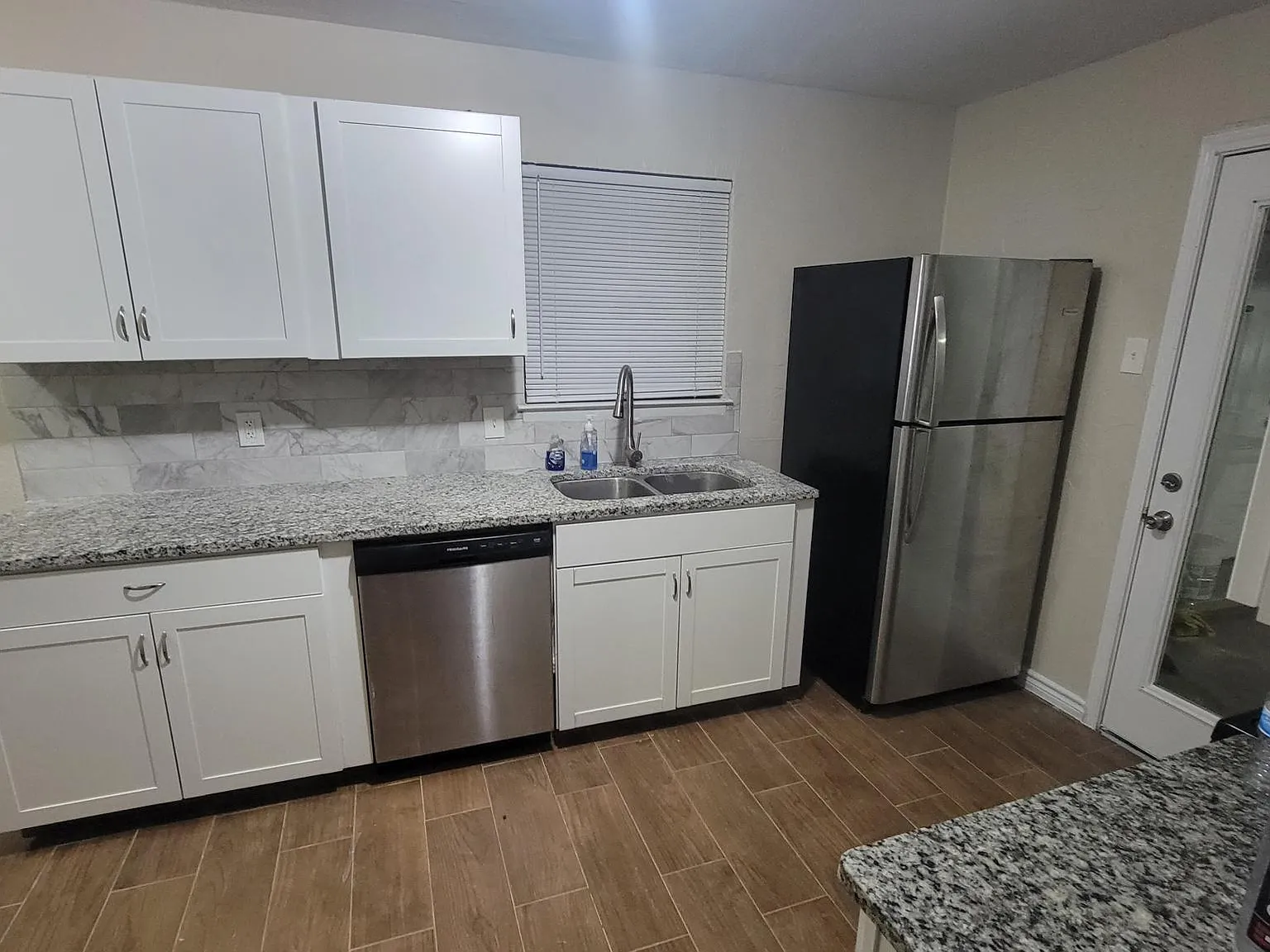 6324 Scotsdale Dr — Photo 4