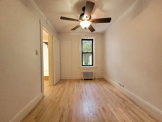 Rented by Compass | media 41