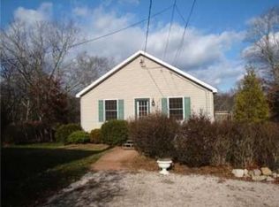 26 Old Shannock Rd, Charlestown, RI 02813