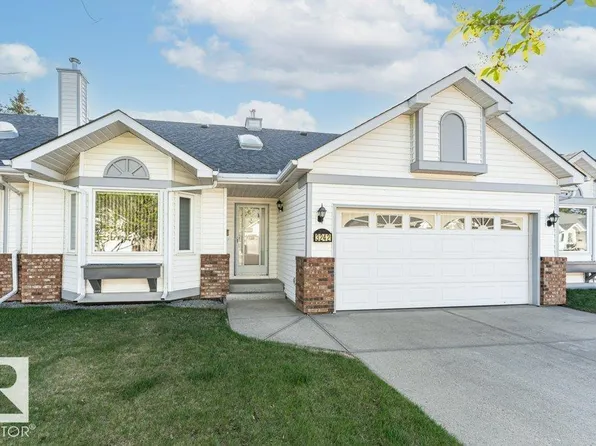 3242 38th Ave NW, Edmonton, AB T6T 1J3