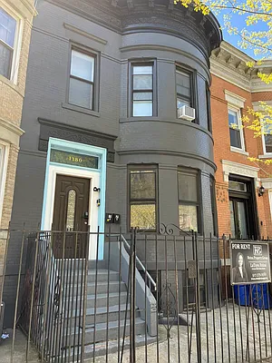 Rented by REINA PROPERTY GROUP CORP | media 14