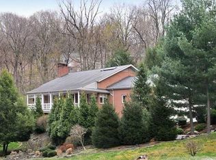 440 Woodland Rd, Sewickley, PA 15143