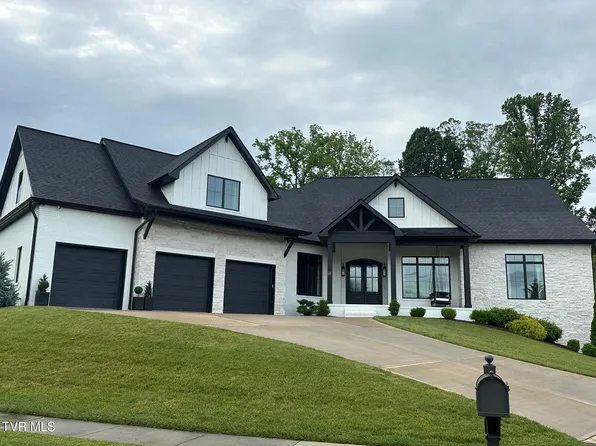 187 Sanctuary Ct, Johnson City, TN 37615