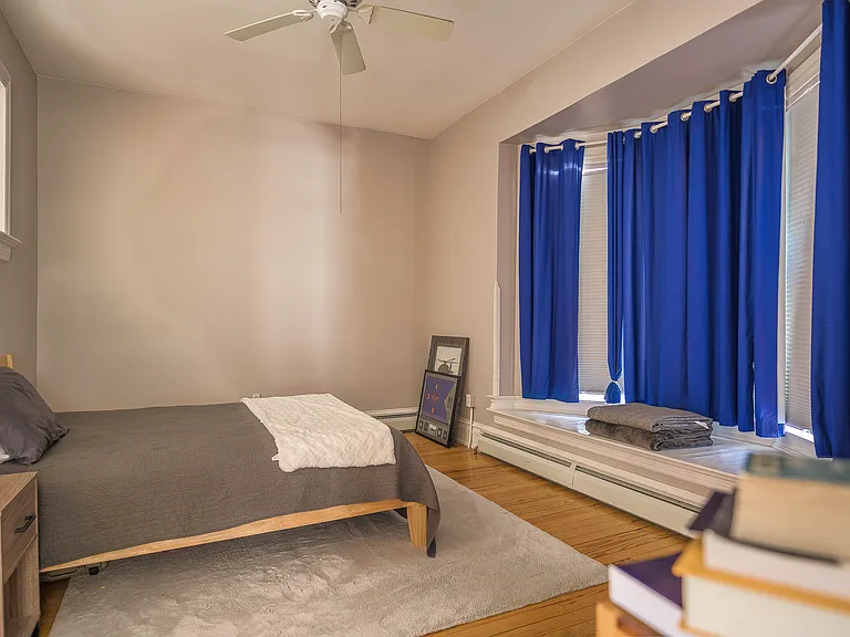 401 N Commercial St #301 — Photo 7