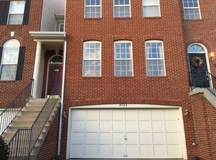 4733 Great Heron Cir, Fairfax, VA 22033