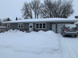 89 Wa Wa Ave, Ripon, WI 54971