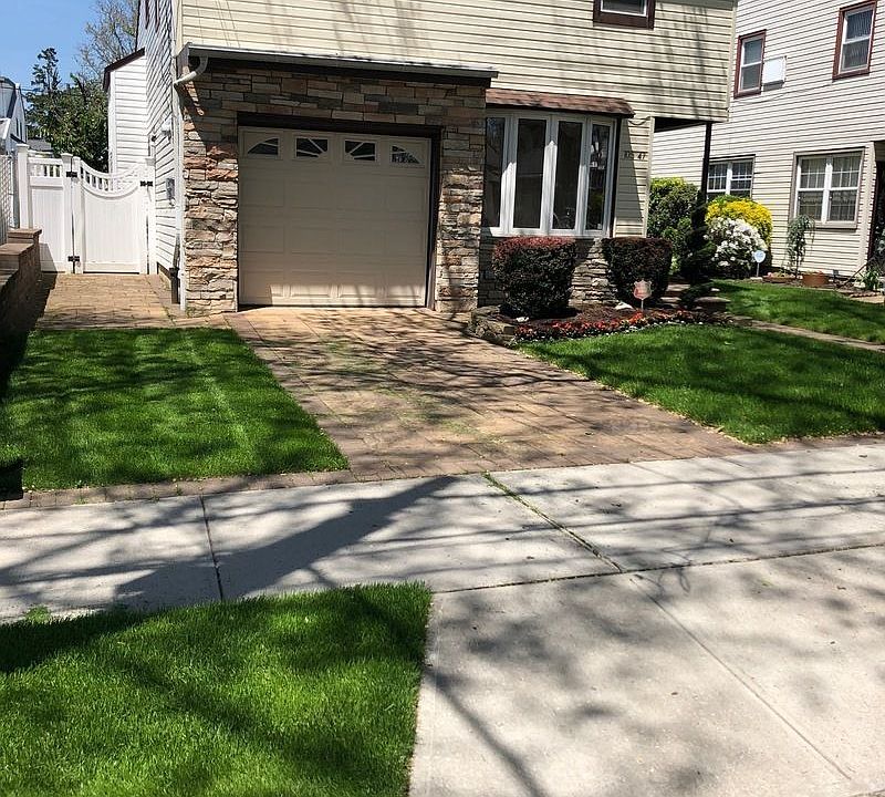 1st image of 10547 Flatlands 10 St