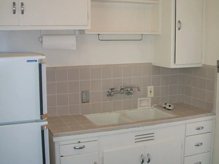 2415-2423 Ellsworth St #2301 — Photo 3