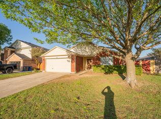 1524 Clemson Dr, Glenn Heights, TX 75154