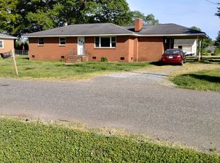 2 Mimosa St, Belmont, NC 28012