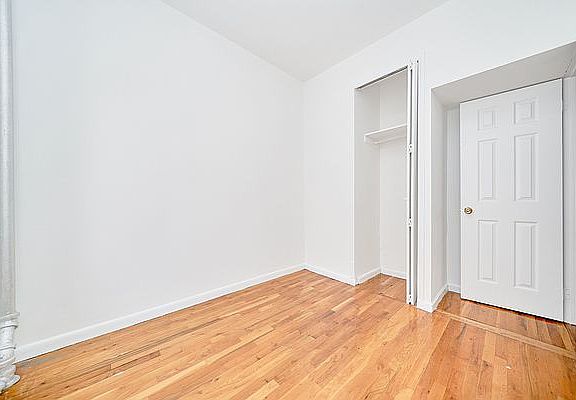 5th image of 66 W 109th St APT 21