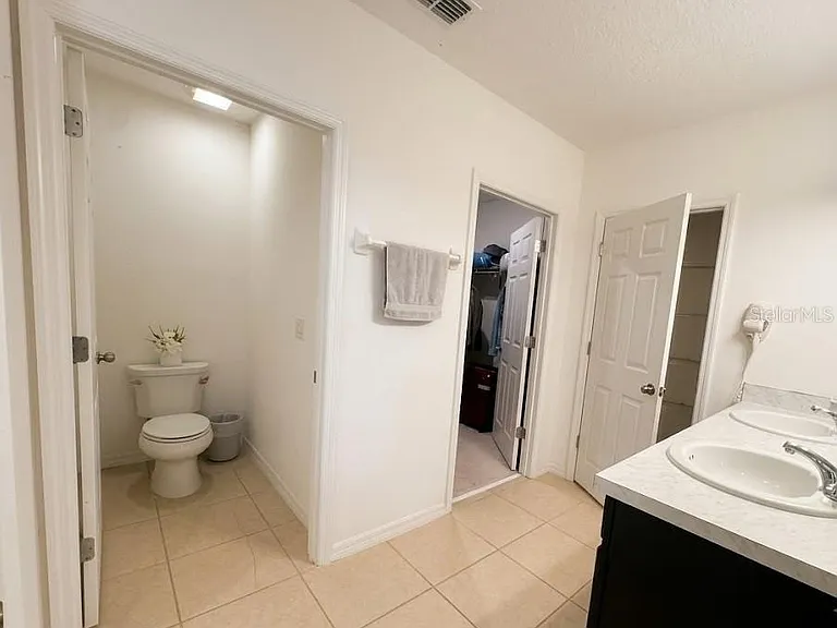 643 Samuel Pl — Photo 29