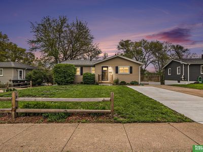 8716 Valley St, Omaha, NE, 68124
