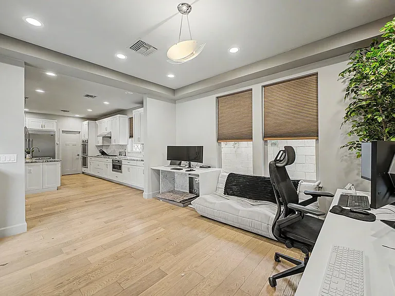3414 N 44th Pl — Photo 15