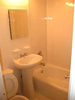 Rented by Corcoran | media 32