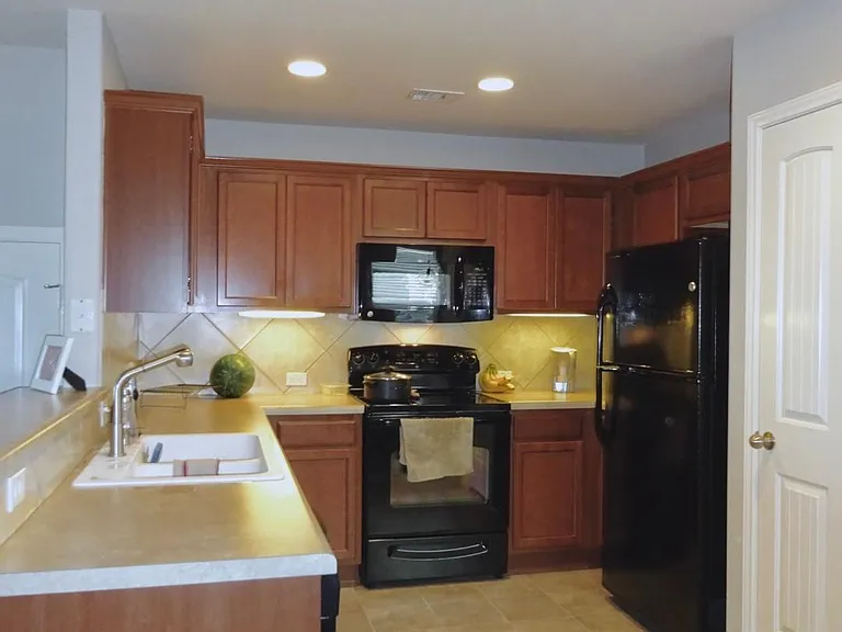 811 Palo Duro Dr — Photo 6