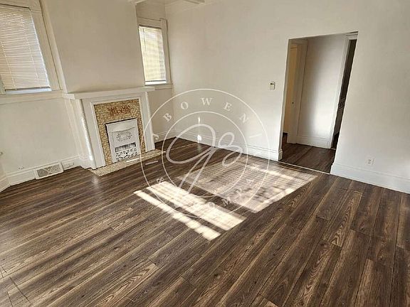 2nd image of 1304 Broadway St