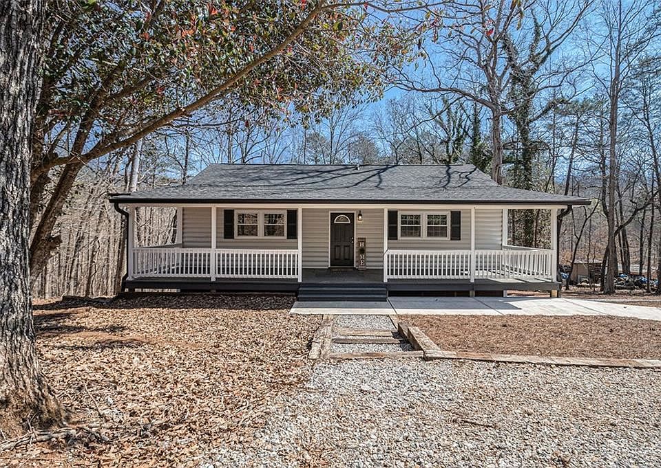 1st image of 240 Pine Trl